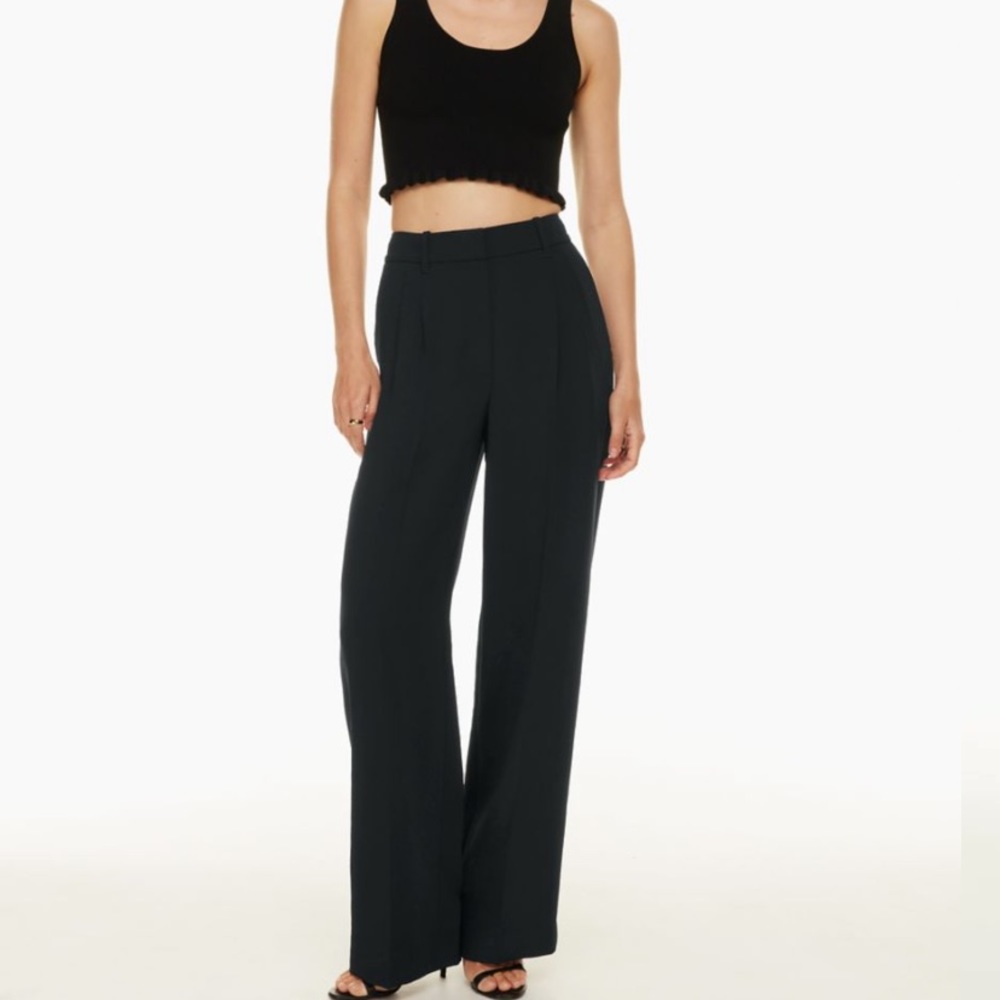 Aritzia Wilfred Effortless Pant Size 4